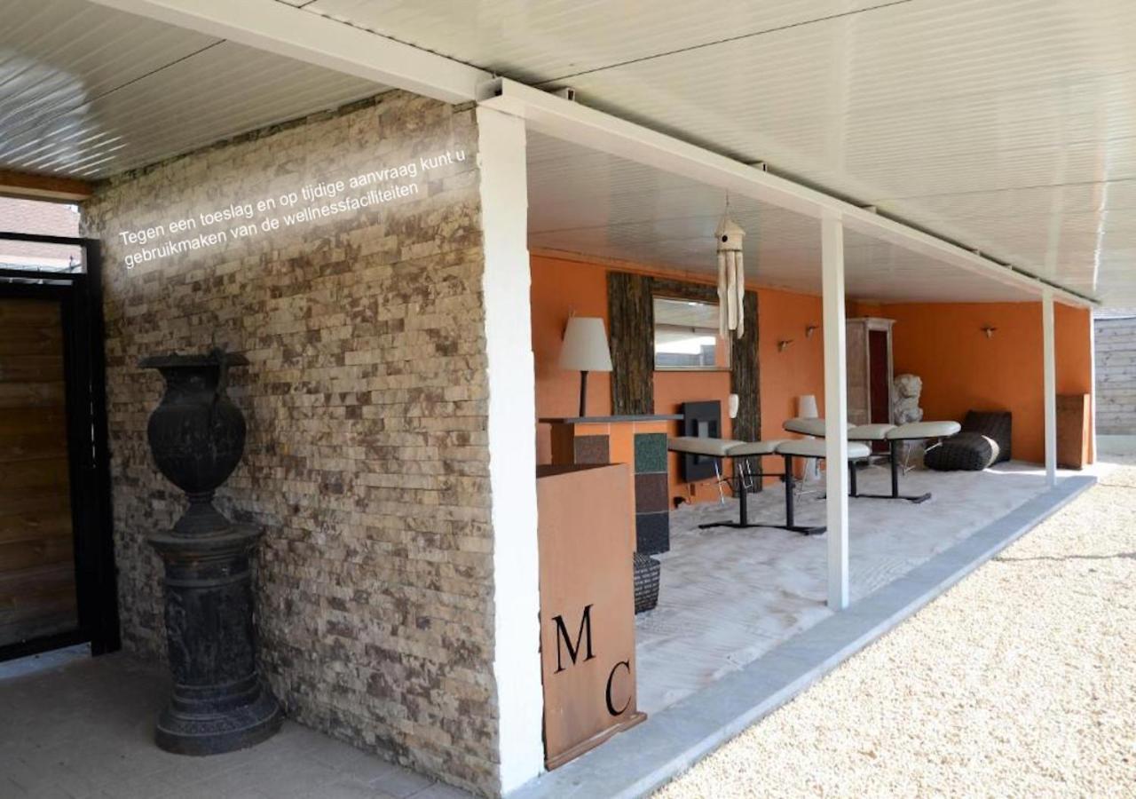 Hotel Monte Cristo Hoeselt Екстериор снимка