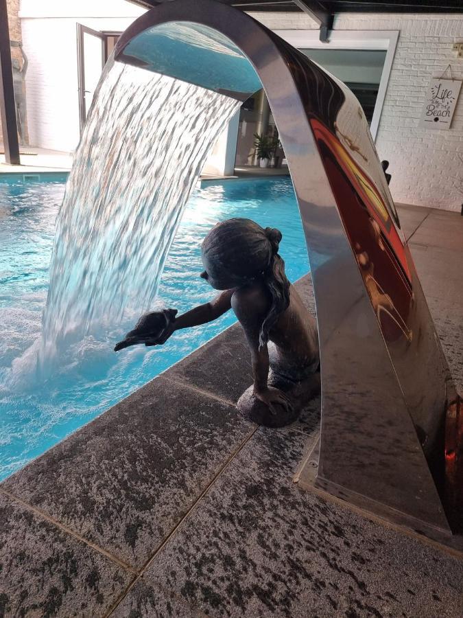Hotel Monte Cristo Hoeselt Екстериор снимка