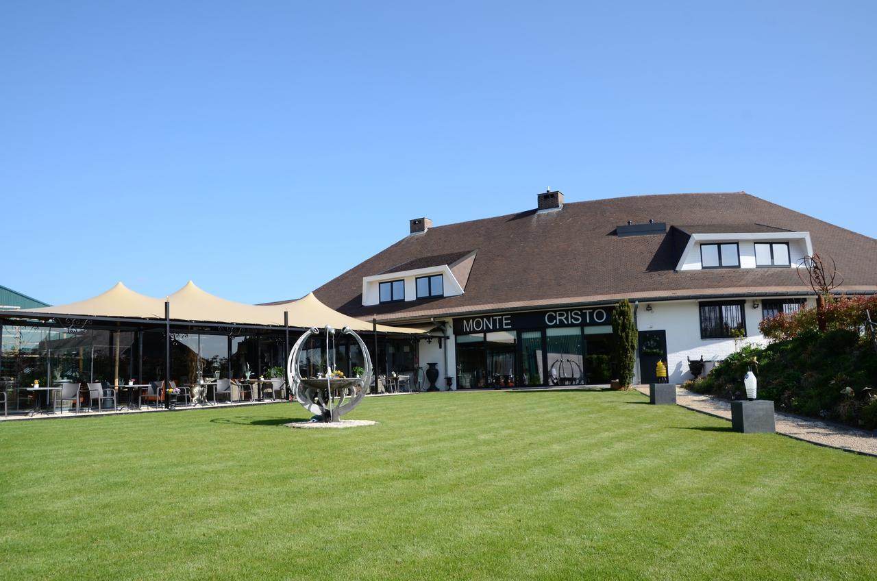 Hotel Monte Cristo Hoeselt Екстериор снимка